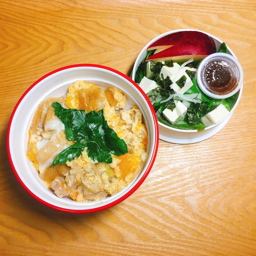 親子丼弁当