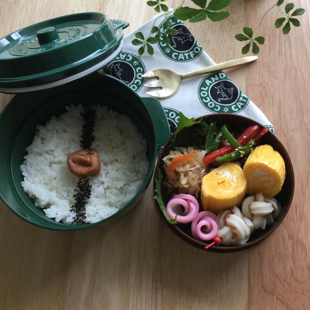 カラフルピーマンの青椒牛肉絲弁当