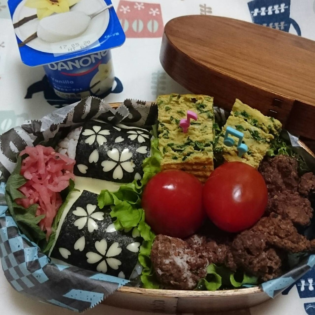 さくらのりあーと弁当