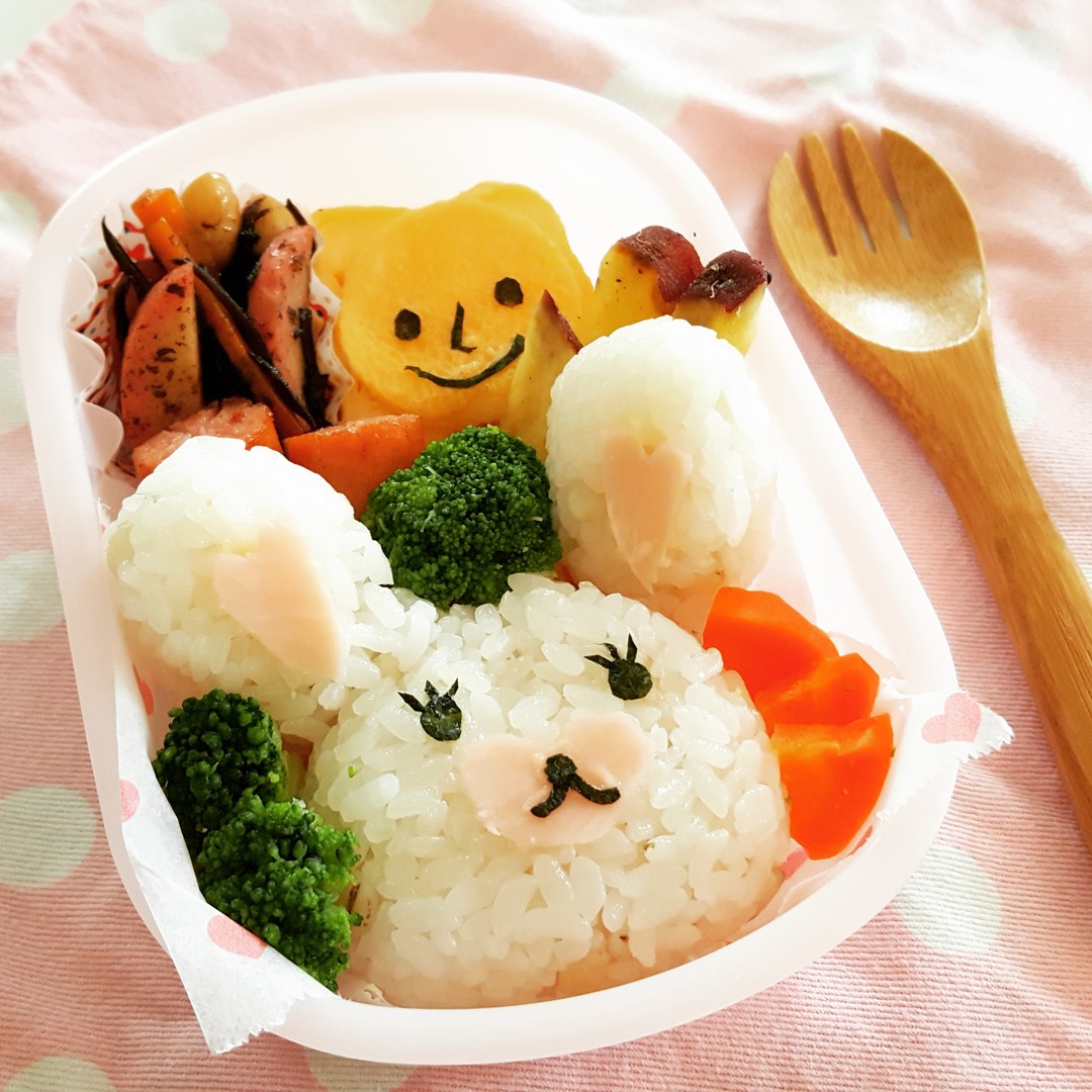 うさぎのモフィのお月見弁当