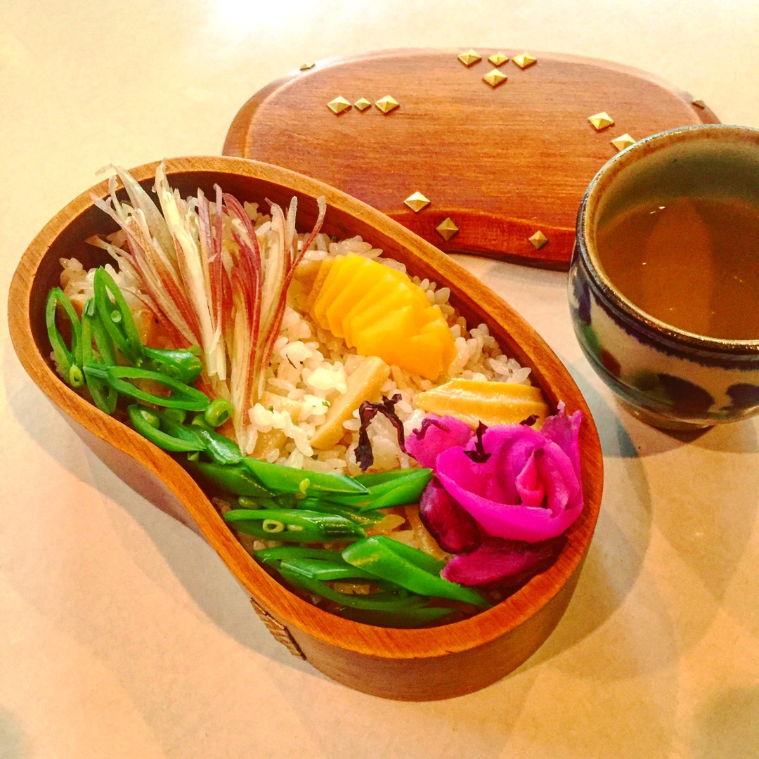 筍木の芽ごはん