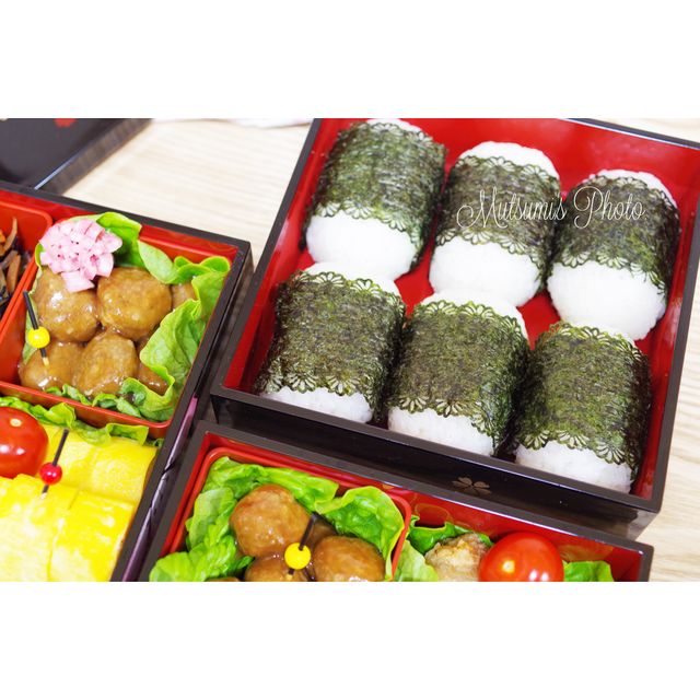 セクシーおにぎりの行楽弁当