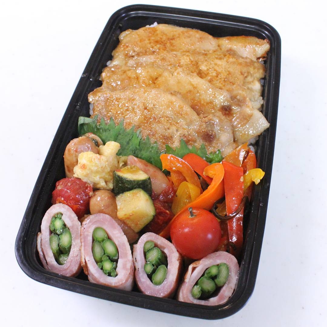生姜焼きどーんお弁