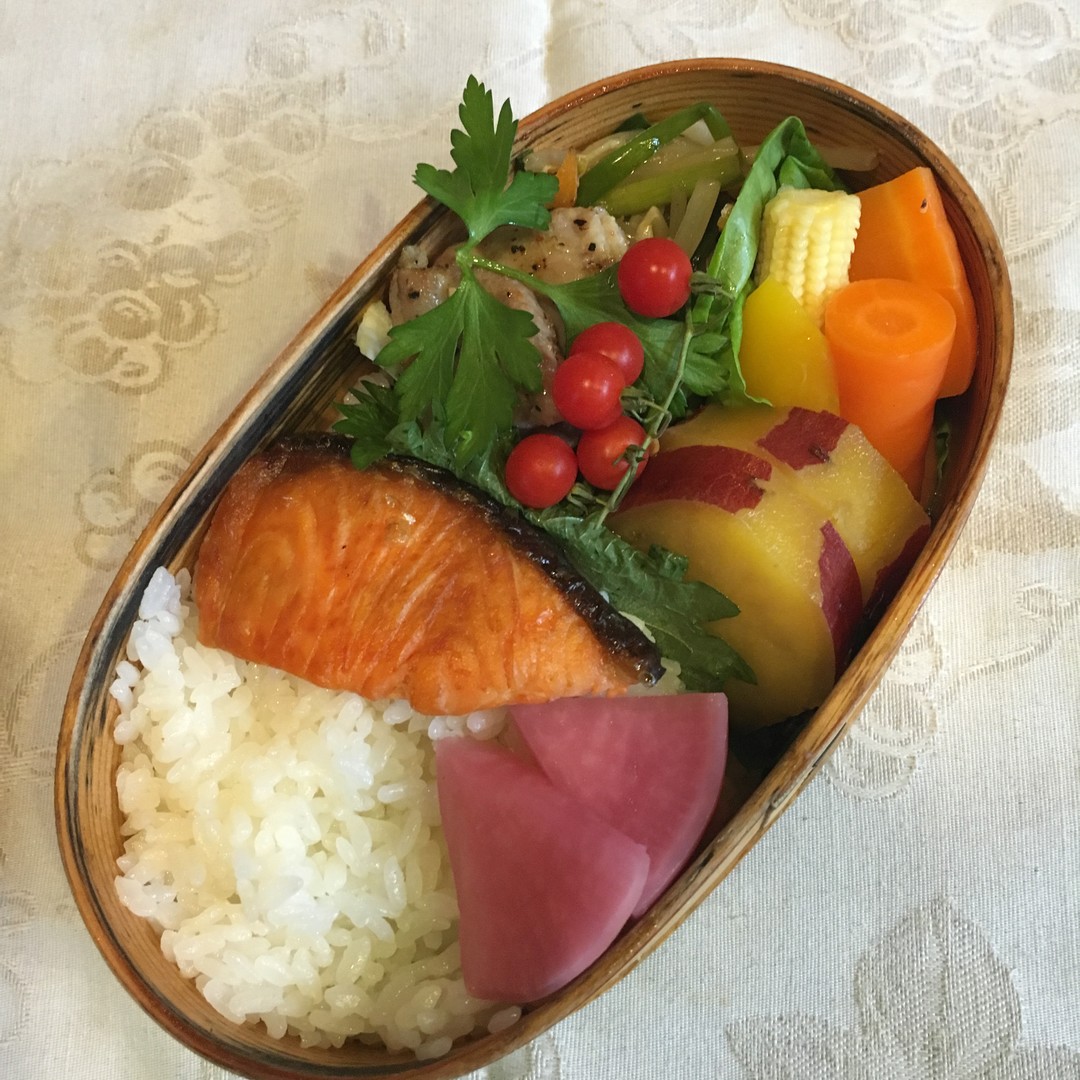 鮭のっけ弁当