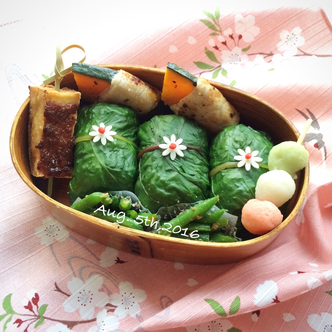 スイスチャードのおにぎり弁当