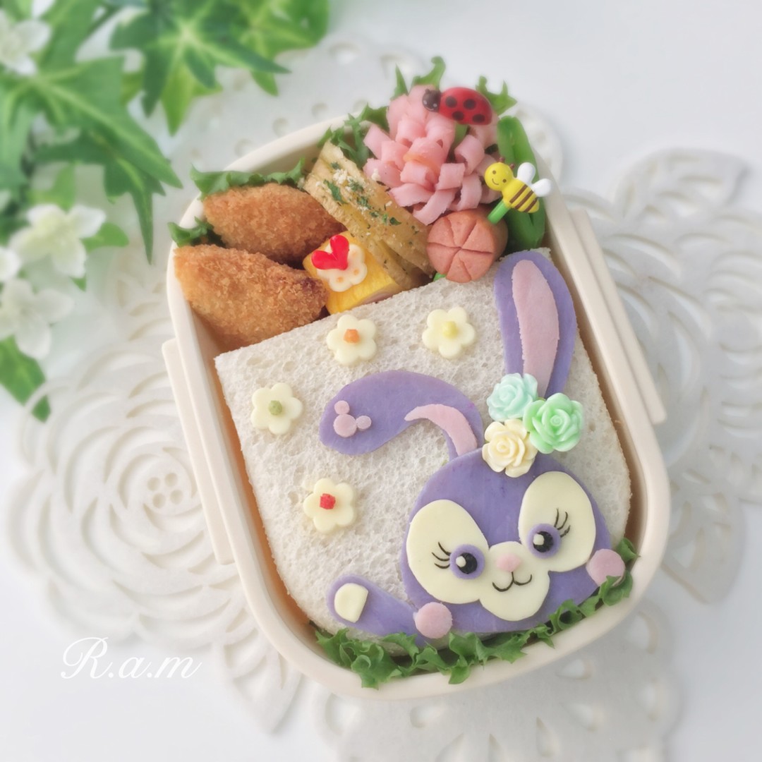 イースター♡ステラルー🐰サンドイッチ弁当