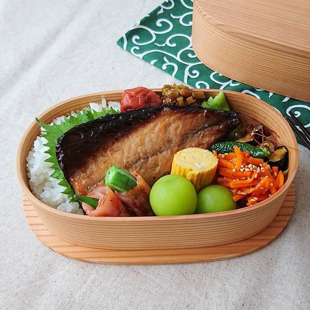 鯖の味噌漬け焼き弁当