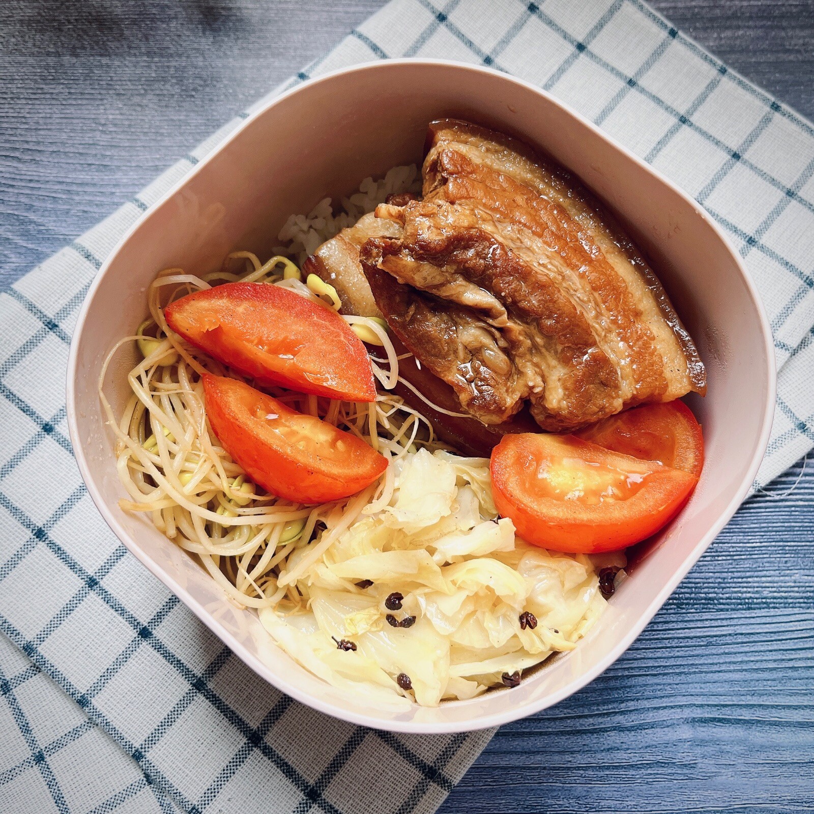 控肉飯