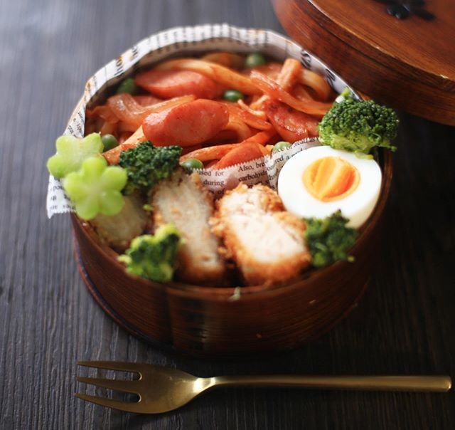 ナポリタン焼きうどんで節約弁当♫