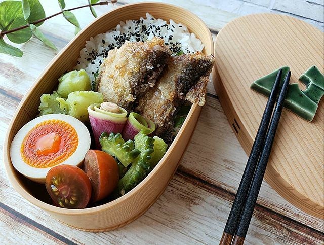 はたはたのから揚げ弁当