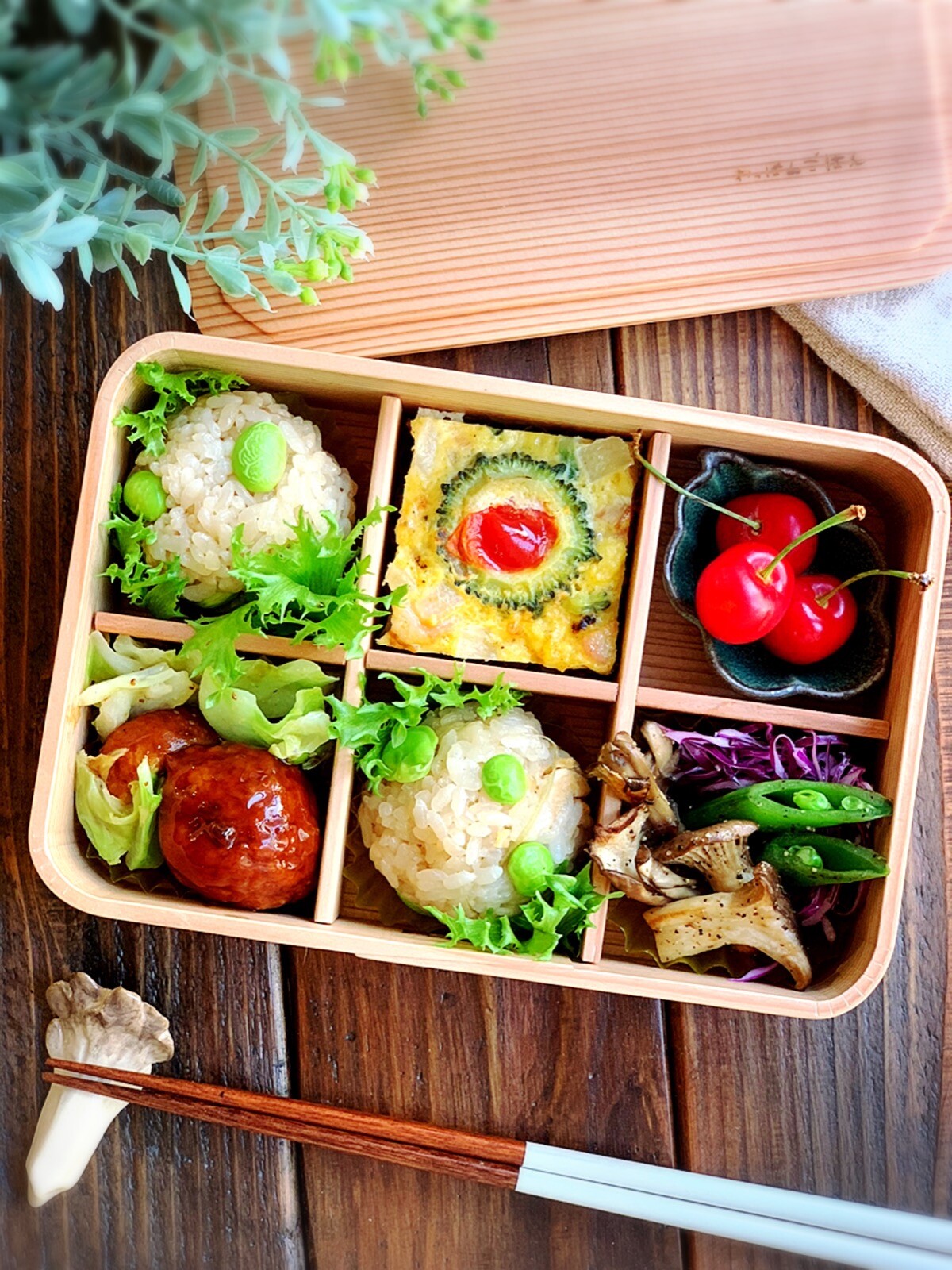 生姜ご飯おにぎり弁当