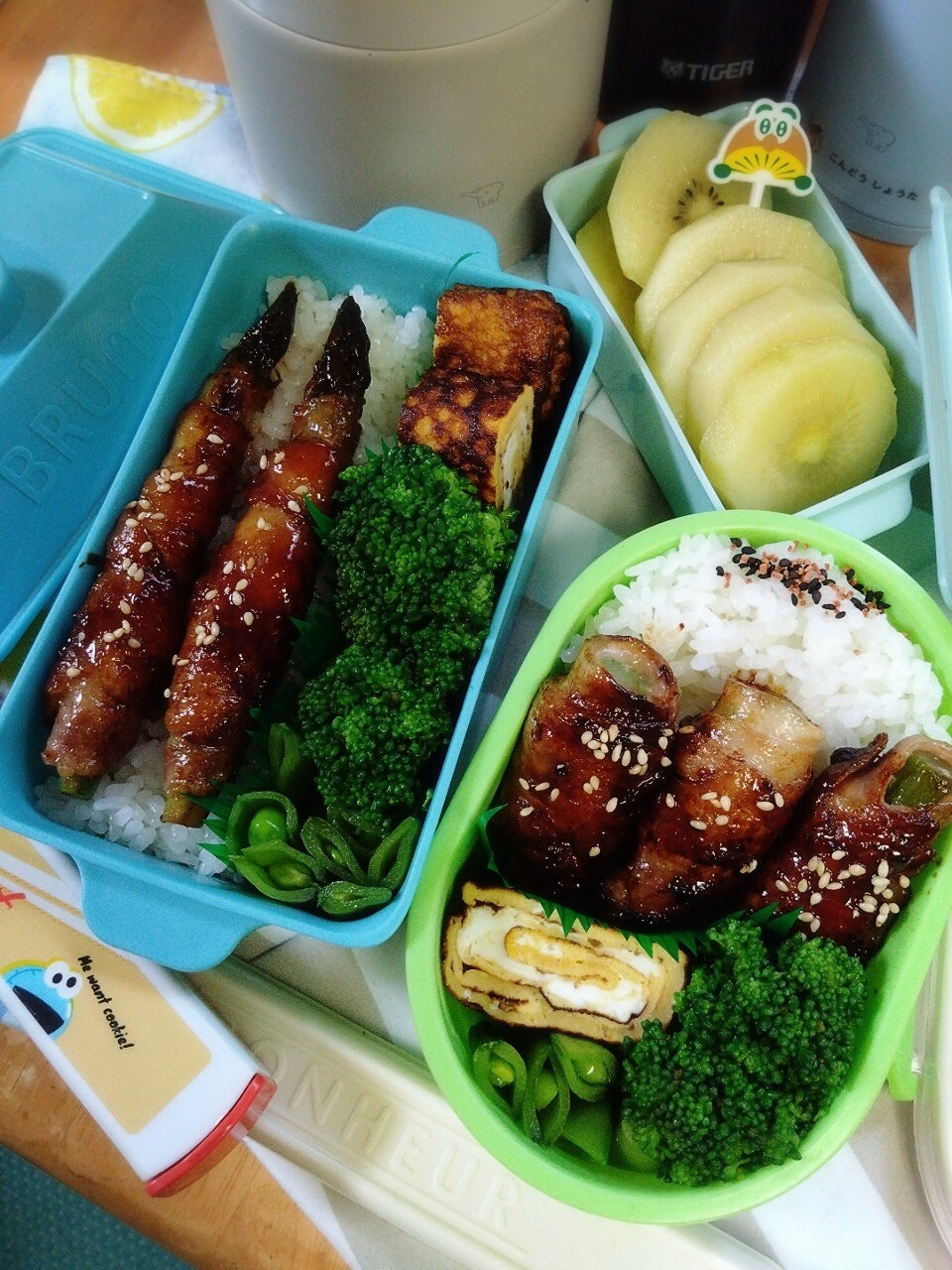 アスパラの豚肉巻き弁当