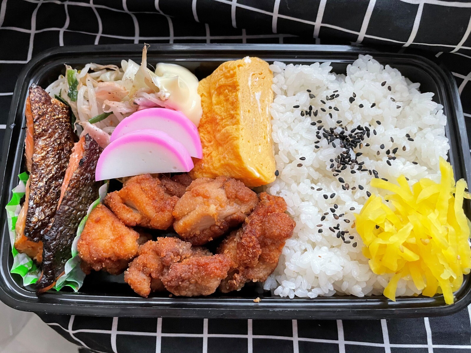 高1サッカー男子のモリモリ弁当（幕ノ内編）