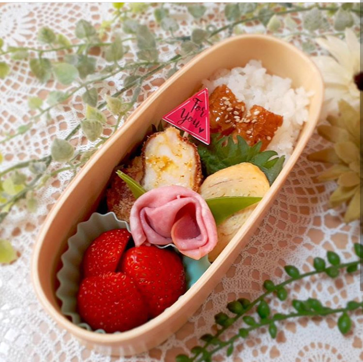 しっかり食べて!!次男のお花💠節約弁当⭐