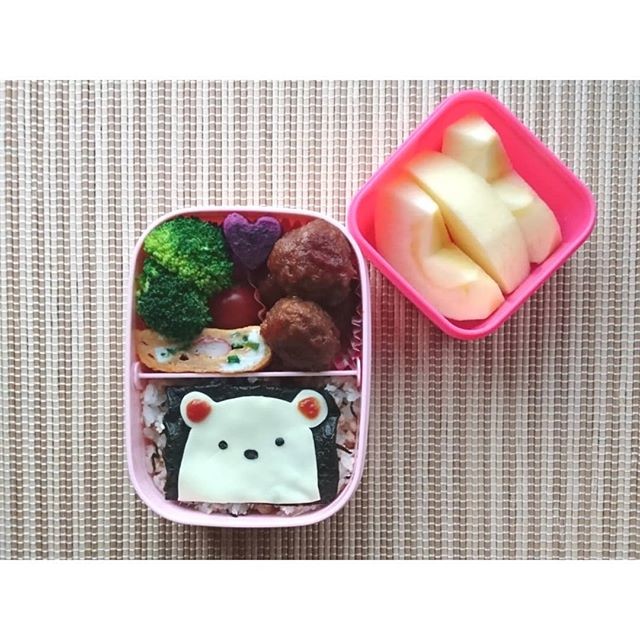 すみっコぐらししろくま弁当