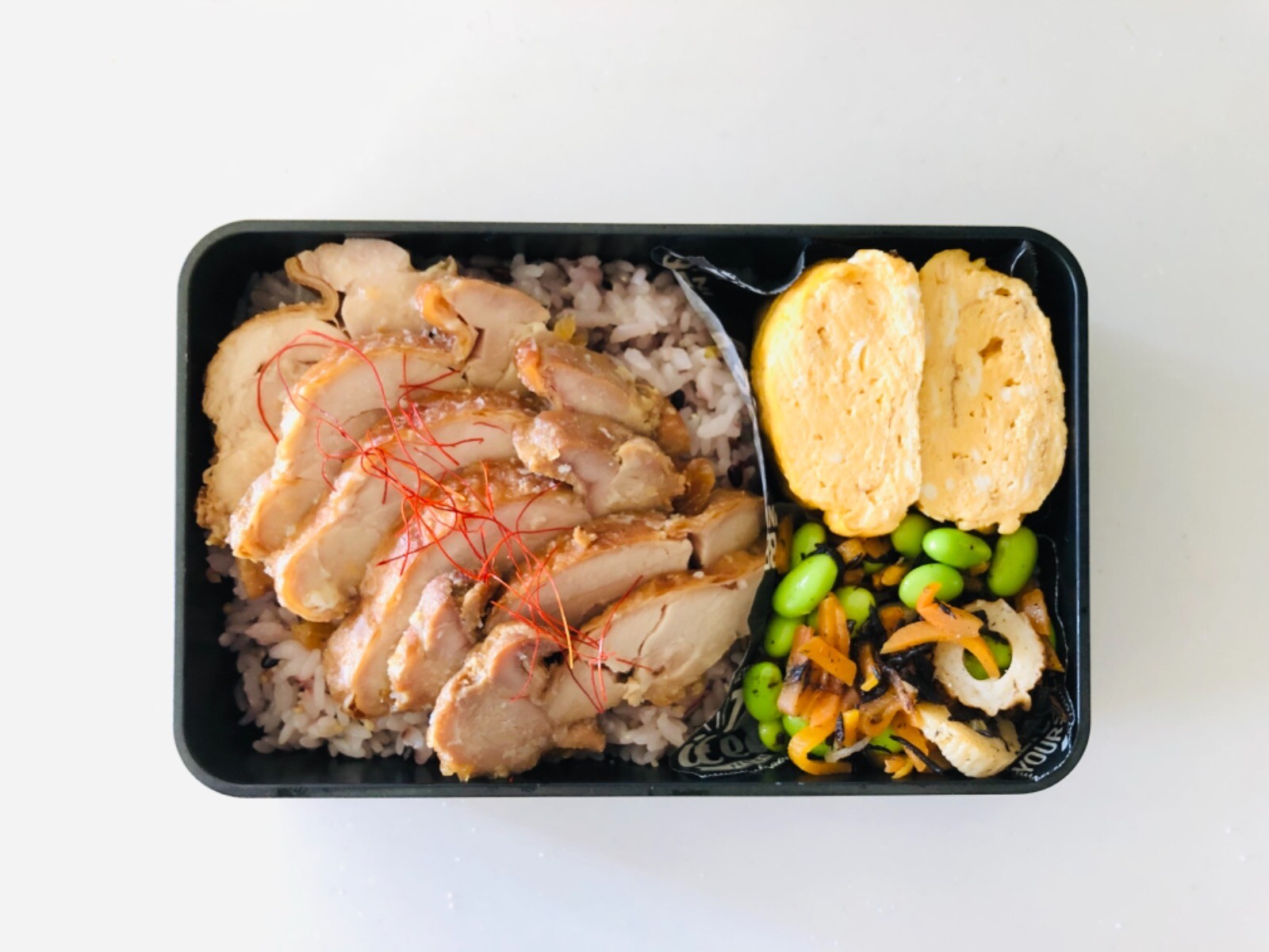 鶏チャーシュー丼弁当
