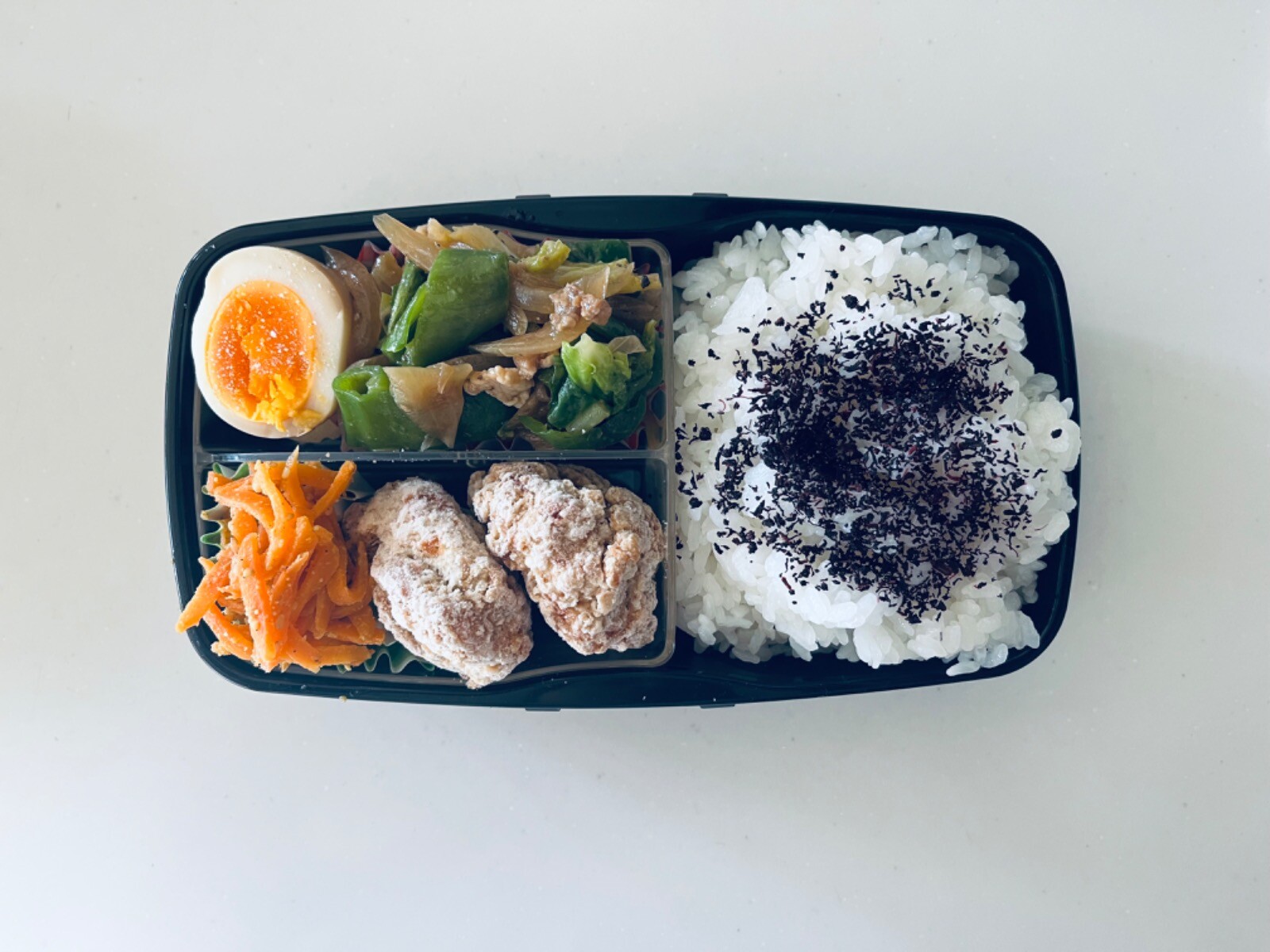 唐揚げ弁当
