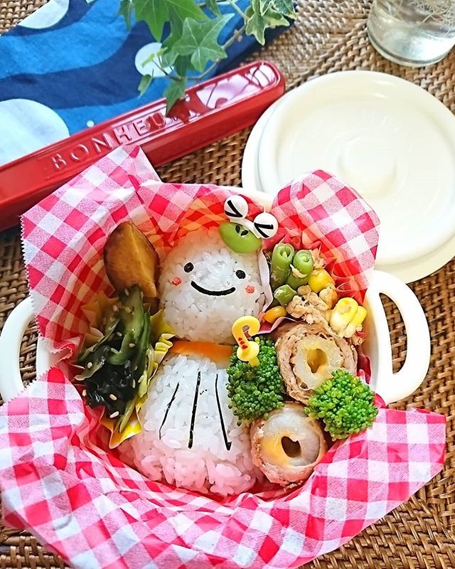 てるてる坊主おにぎり弁当