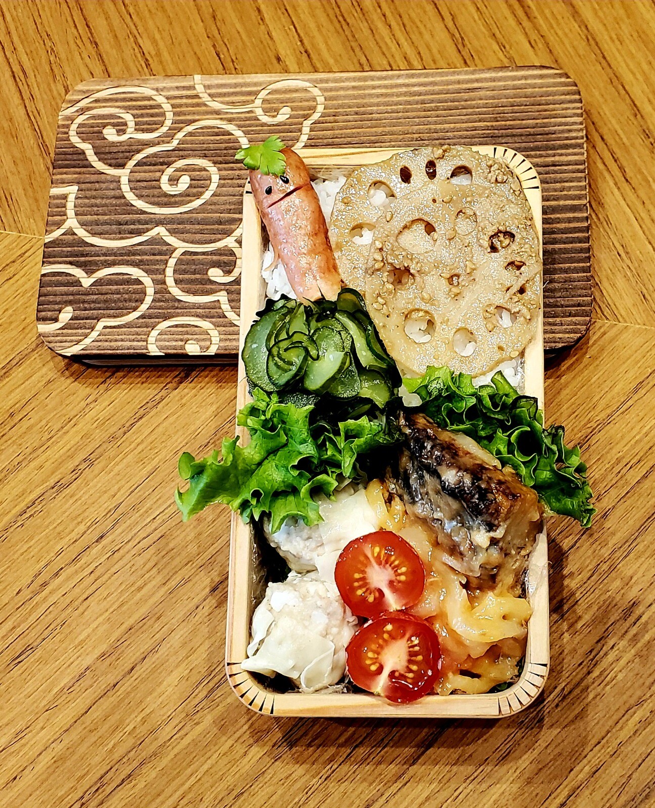 鯖のトマト煮弁当