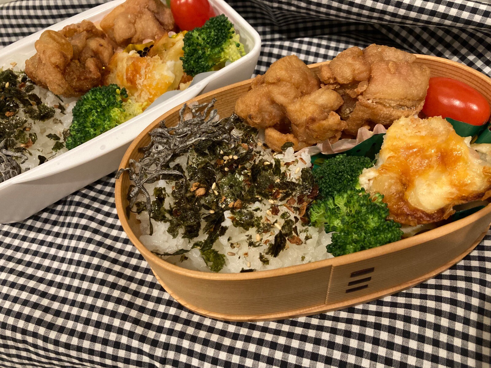 グラタンと唐揚げ弁当