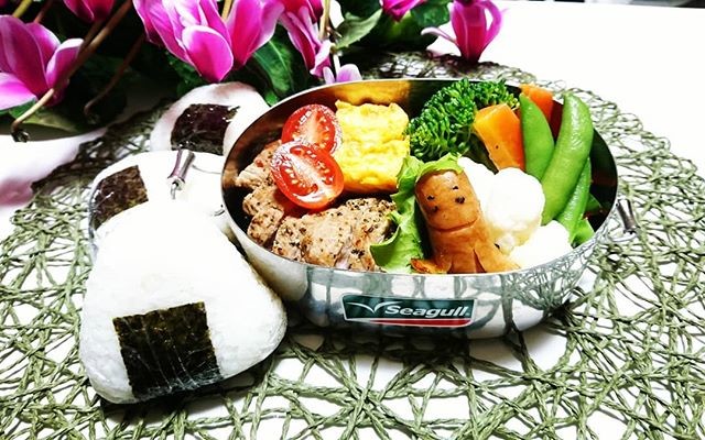 １合おにぎり弁当🍙