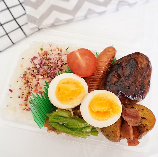 ハンバーグ弁当