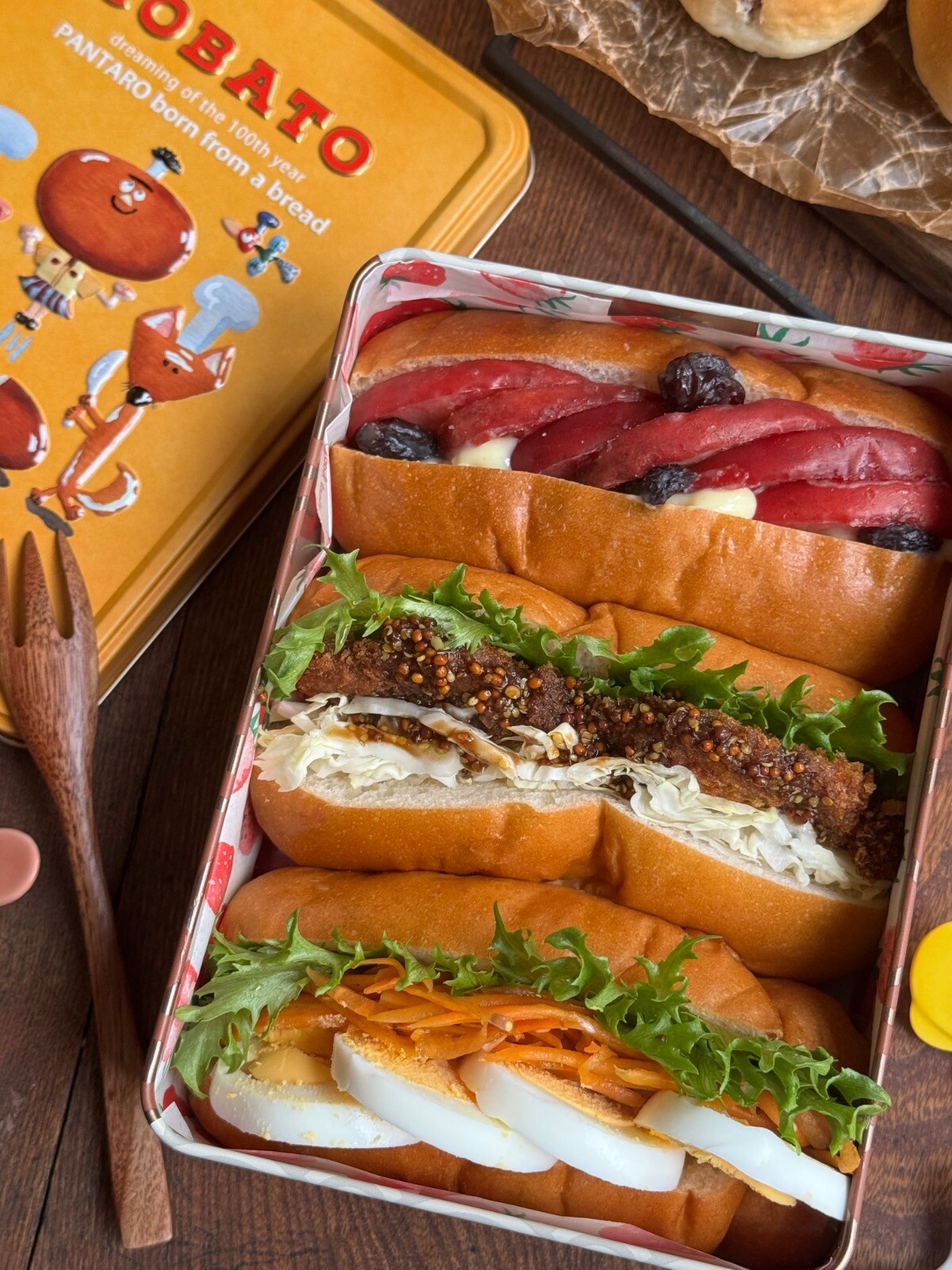ロールパンサンド弁当