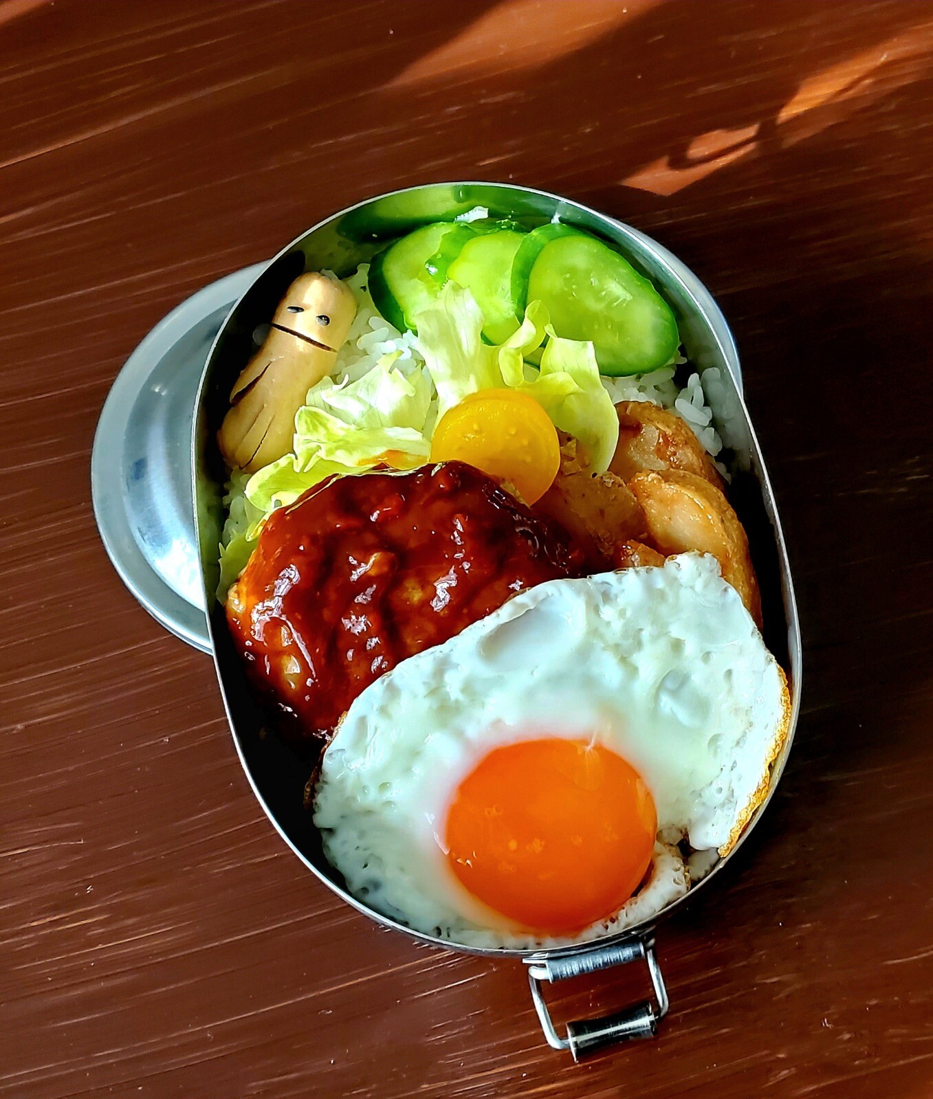 ハンバーグ弁当