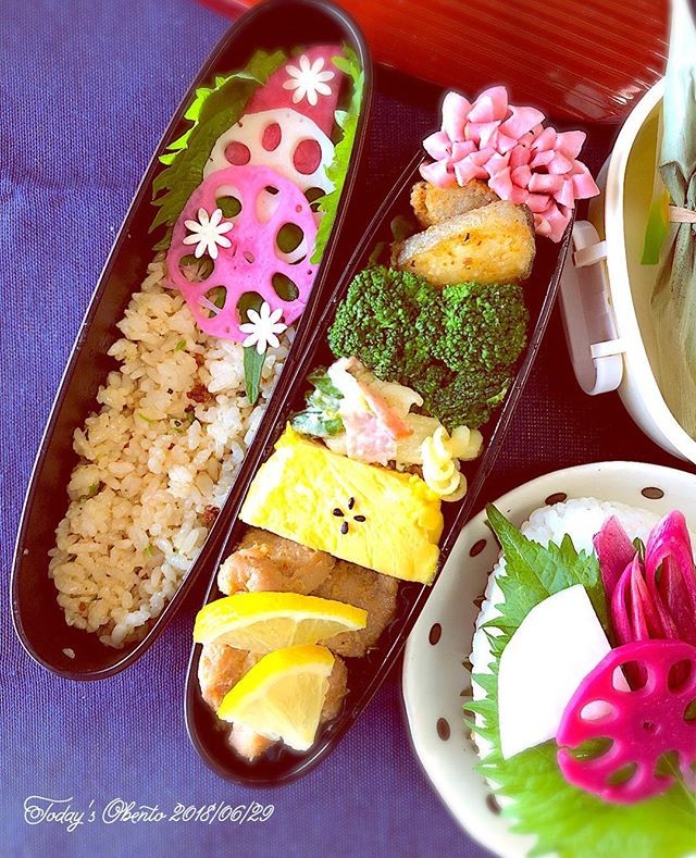 🍴本日のJK2お弁当、母さんお仕事おにぎり