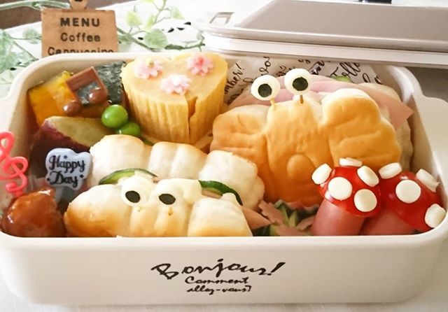かにパンサンドイッチ弁当