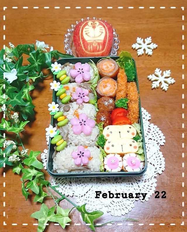 舞茸ご飯おにぎり弁当