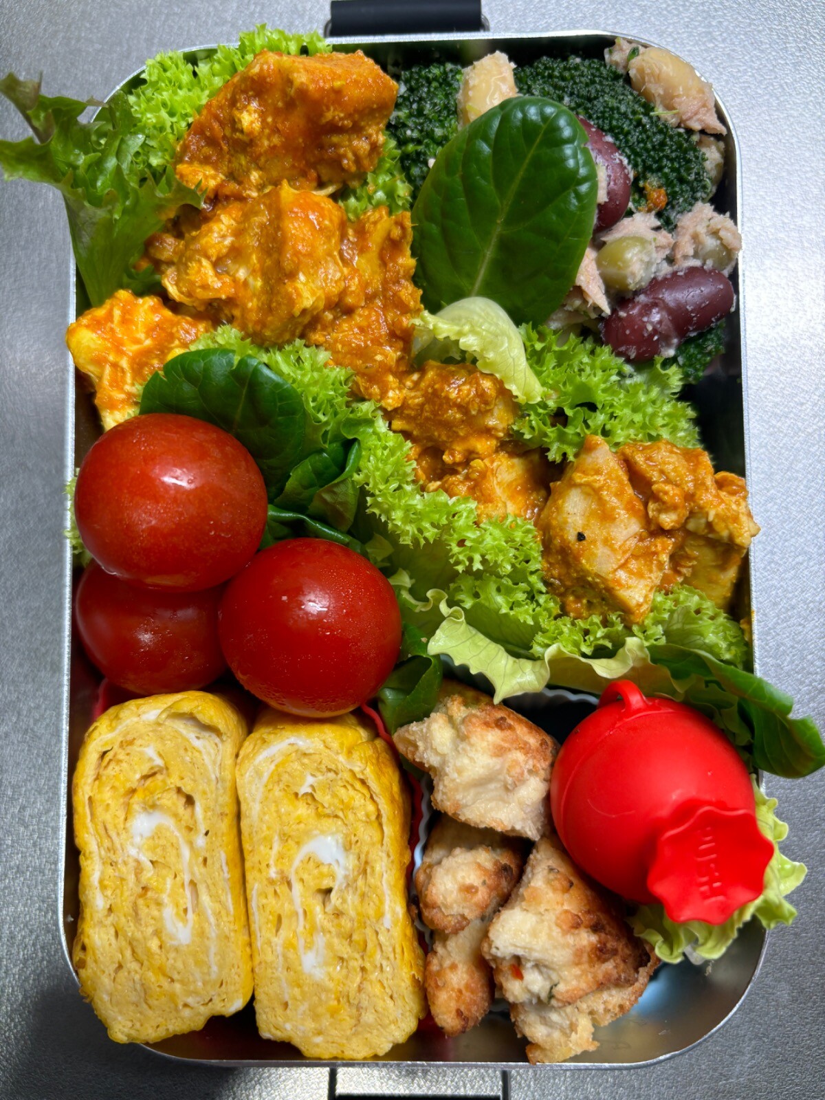 タンドリーチキンビーンズサラダ弁当