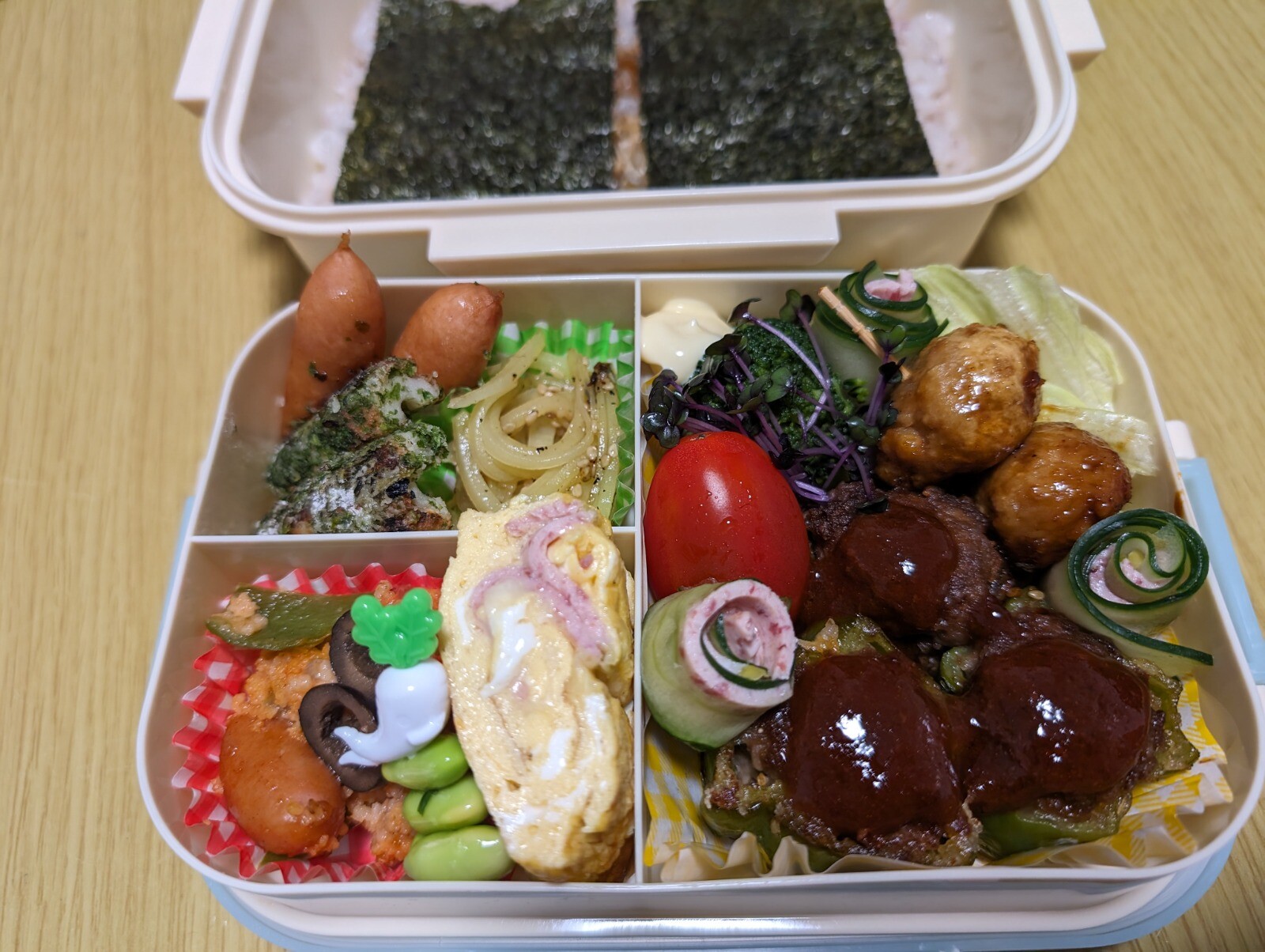 肉詰め＆つくね弁当