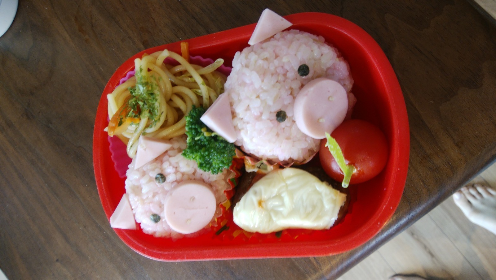 ぶた