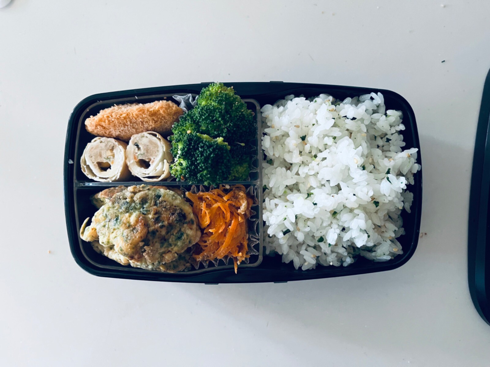 チキンピカタ弁当