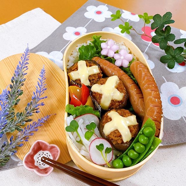 🌿椎茸のトマミートチーズ焼き弁当🌿