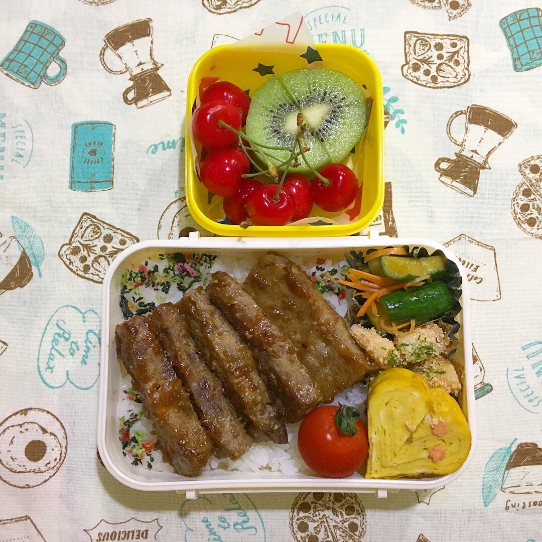 誕生日スペシャルステーキ弁当