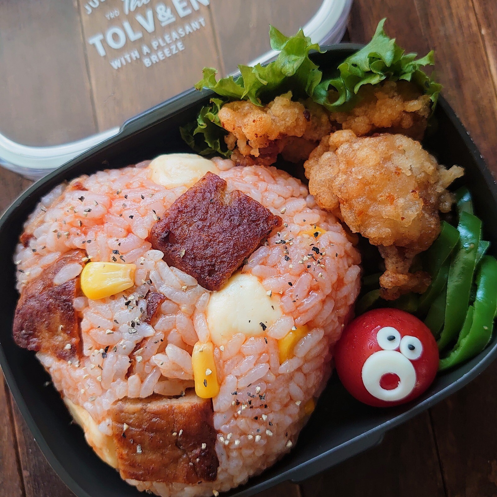 漢の…次女用🍱チーズハンバーグおにぎり弁当