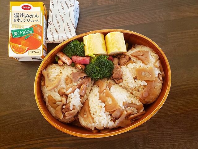 豚肉と蓮根の甘辛おにぎり