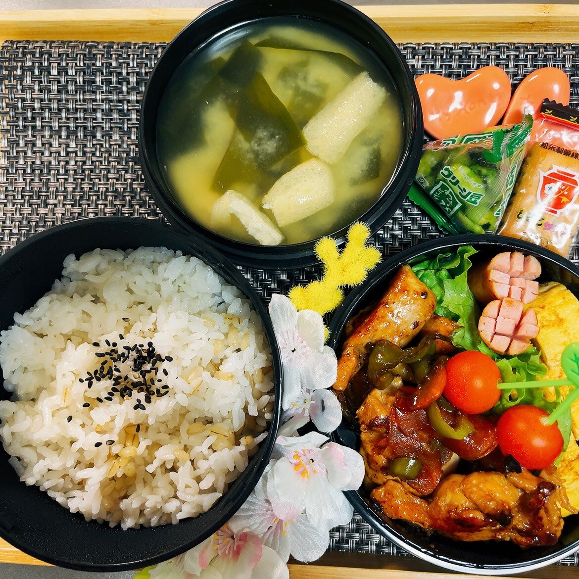 との甘辛煮弁当
