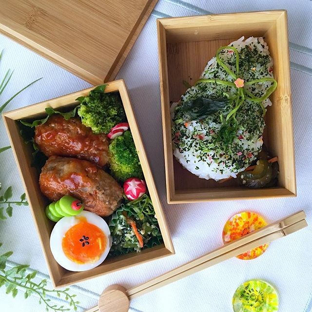 ハンバーグ弁当、中にモッツァレラ入ってるよ❤️