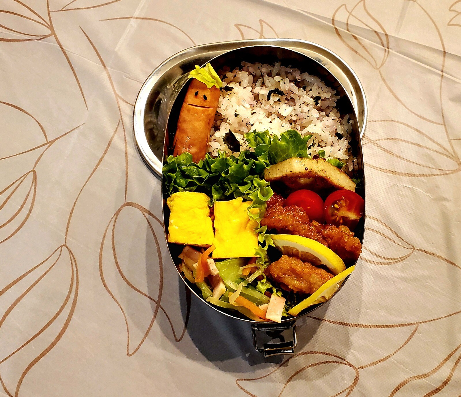 シソワカメご飯と豚唐揚げのお弁当