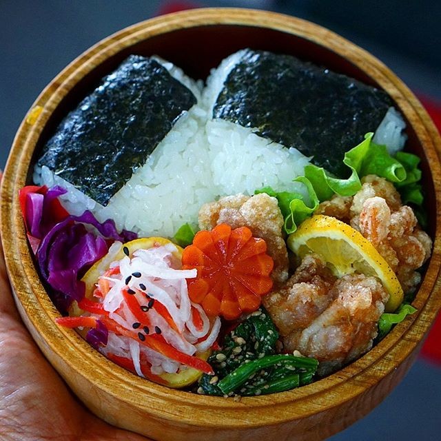 唐揚げ弁当