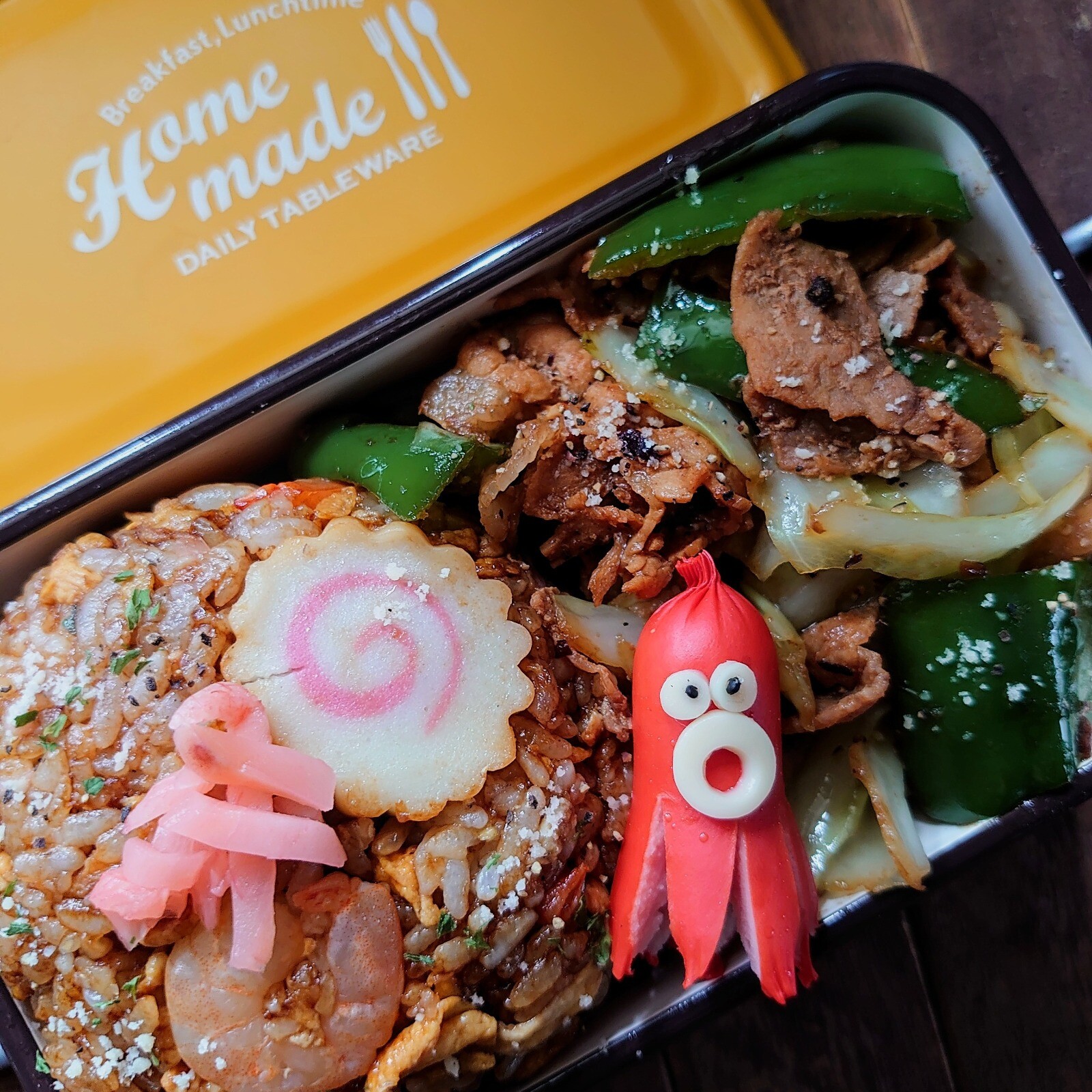 漢の…自分用👔黒チャーハンと回鍋肉の中華弁当🍱