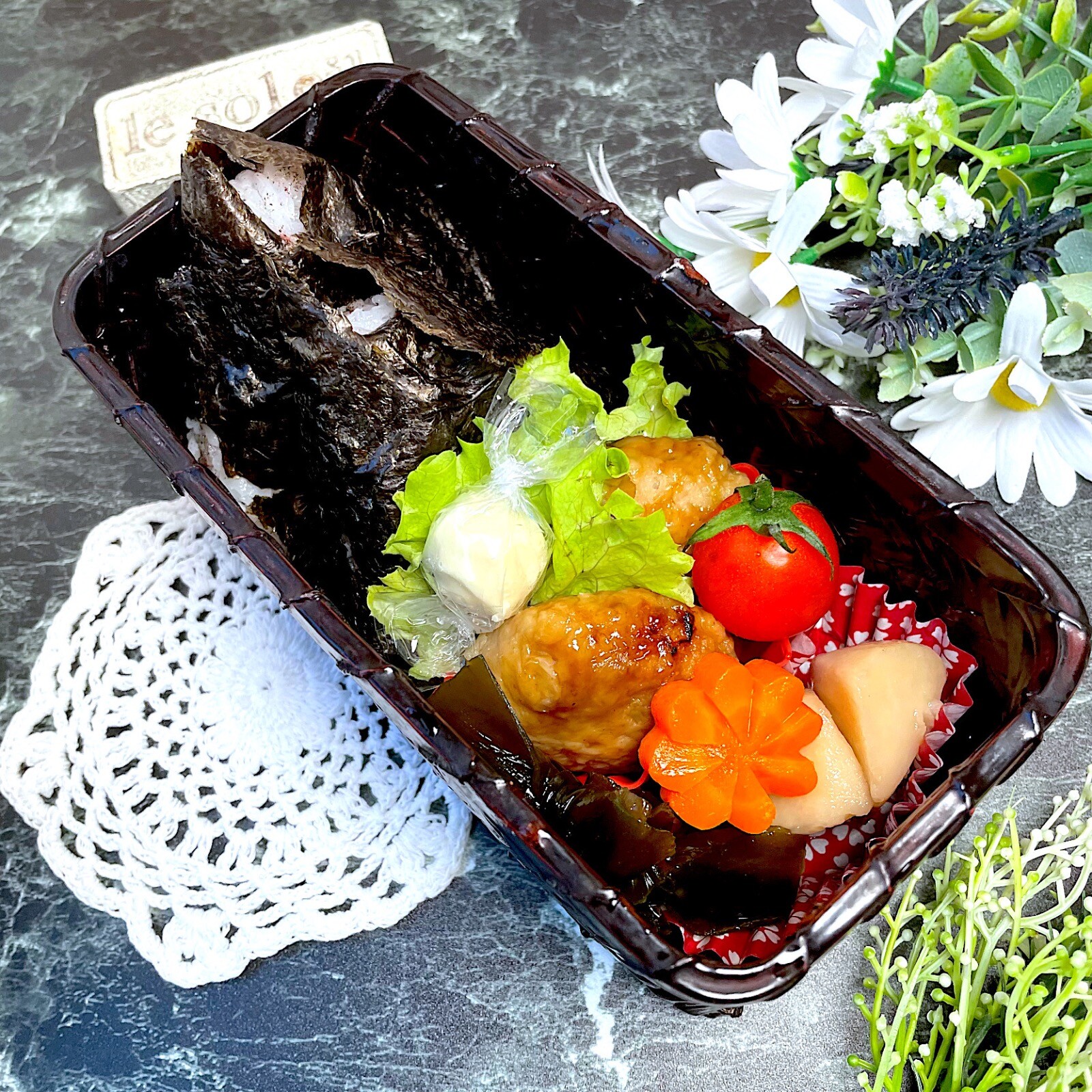 新米おにぎり弁当
