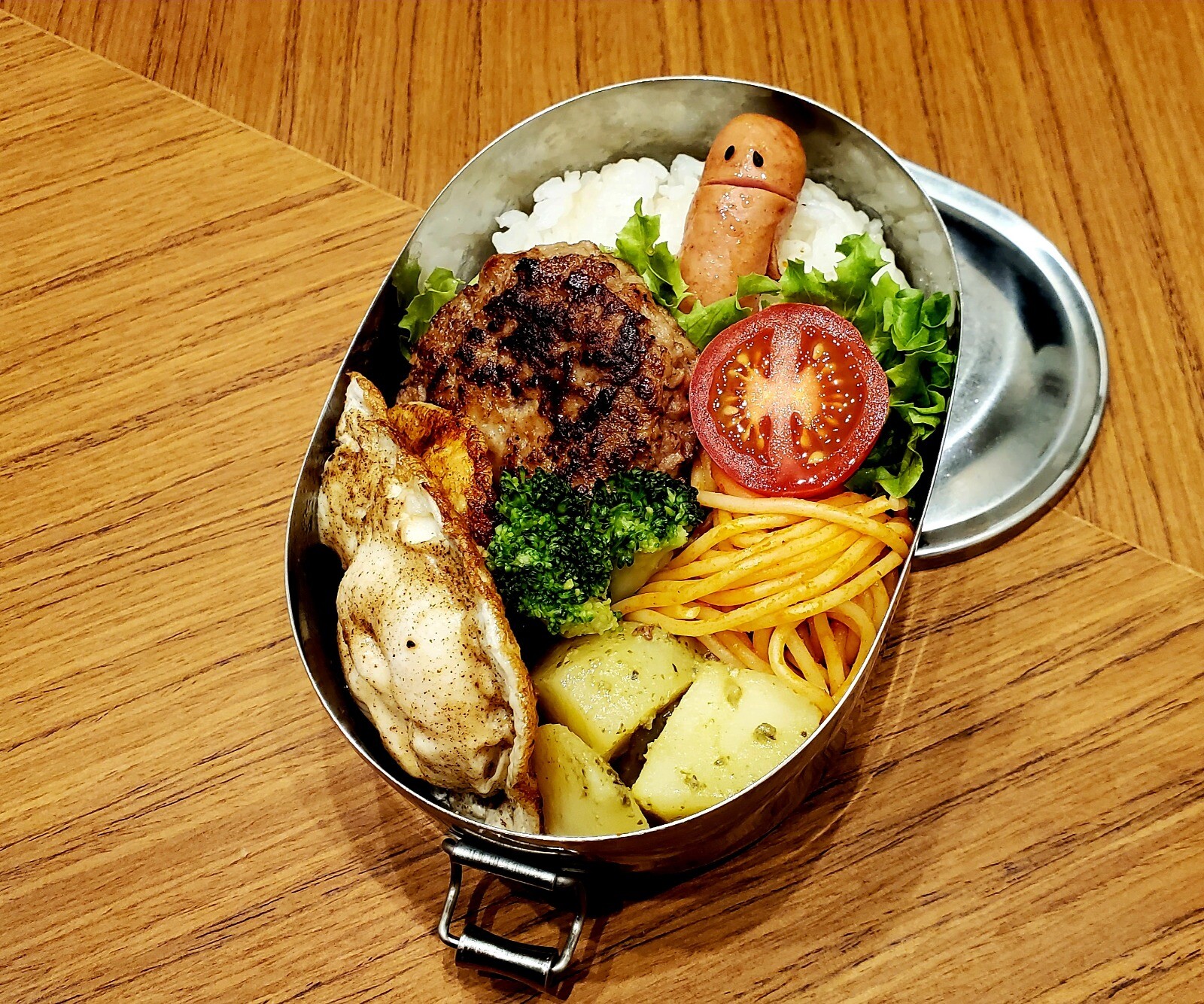 ハンバーグ弁当