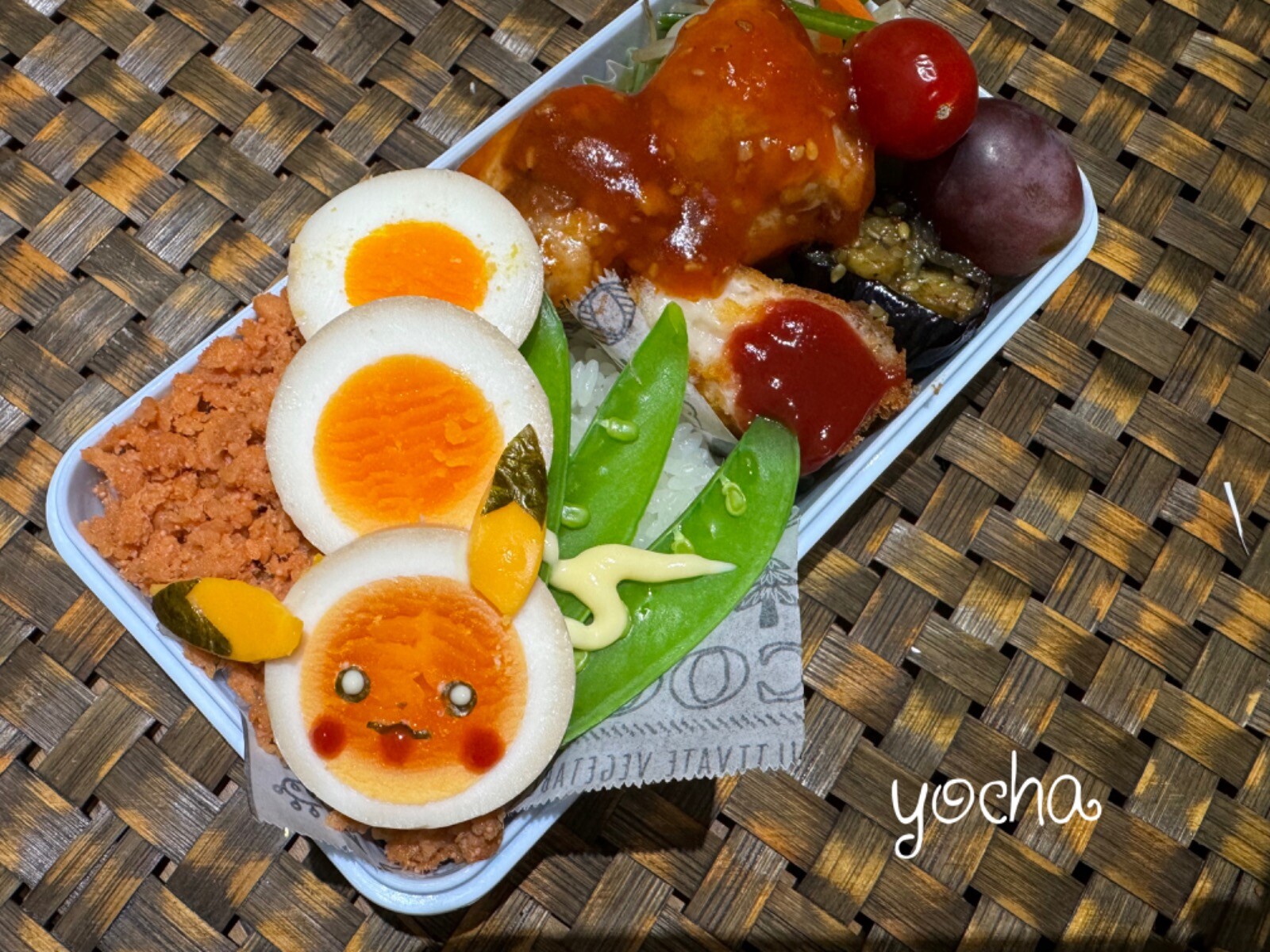 ピカチュウの明太しゃけ弁当