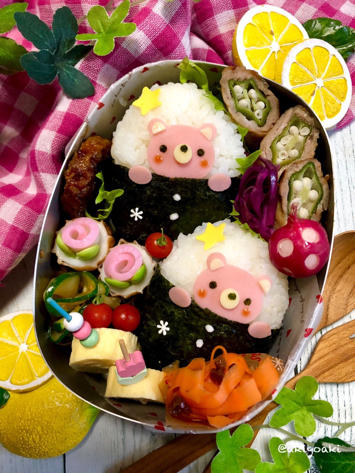 うさきさん抱っこおにぎり弁当