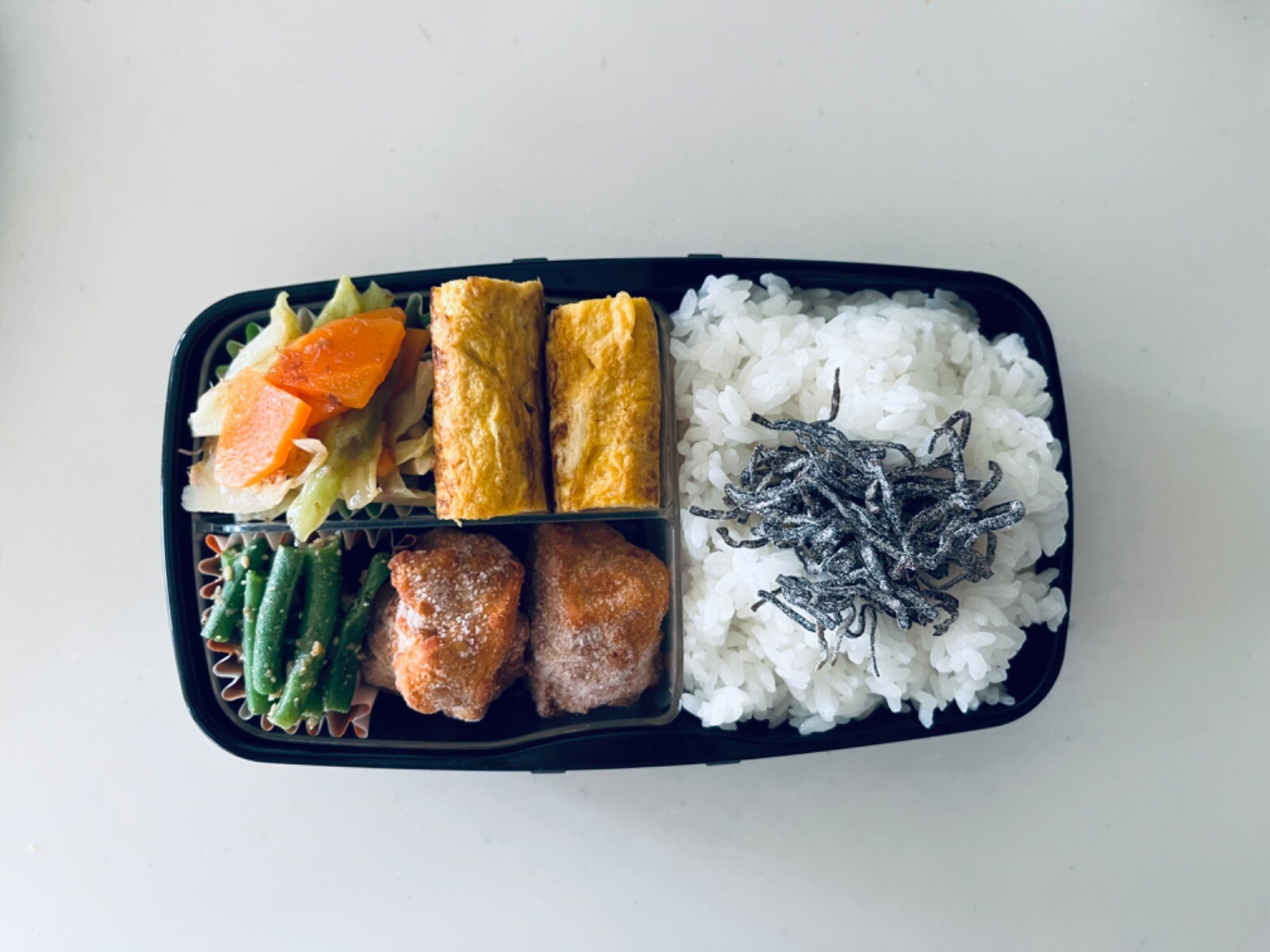 唐揚げ弁当