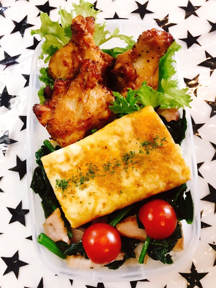 ガーリックチキンとオムレツ弁当